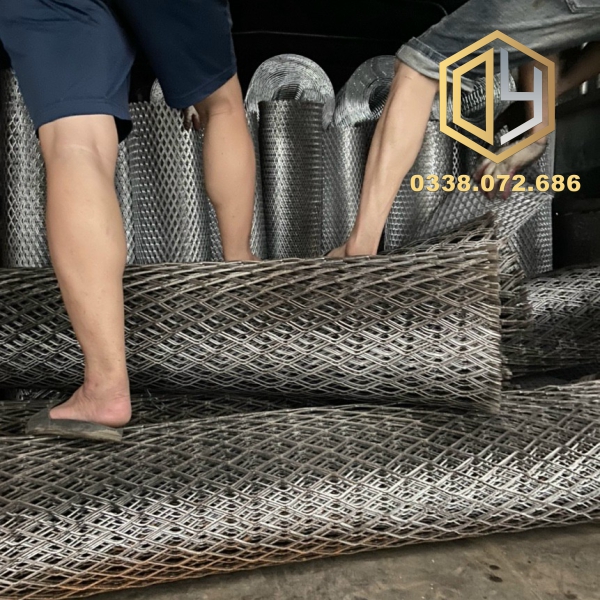 lưới sắt mắt cáo, lưới quả trám, lưới hình thoi
